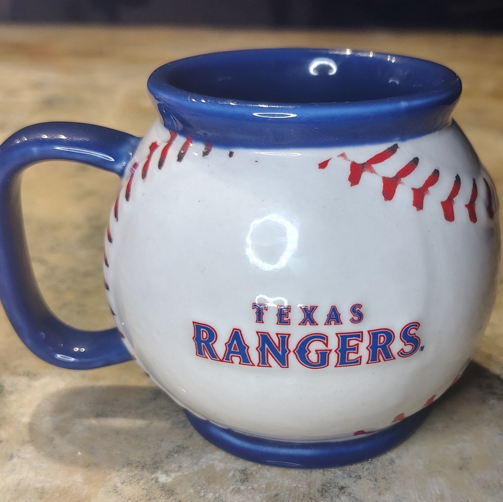 2011 Texas Rangers Baseball Mug - Picture 2 of 6
